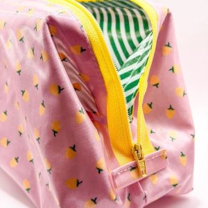 Trousse ouverture géante – Fraise jaune